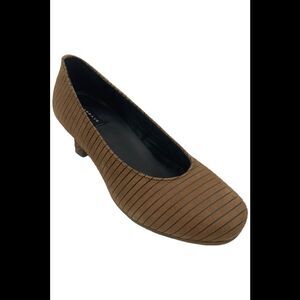 ARRAY Women's Flatter Heel Tan/Black/Stripe - Wide